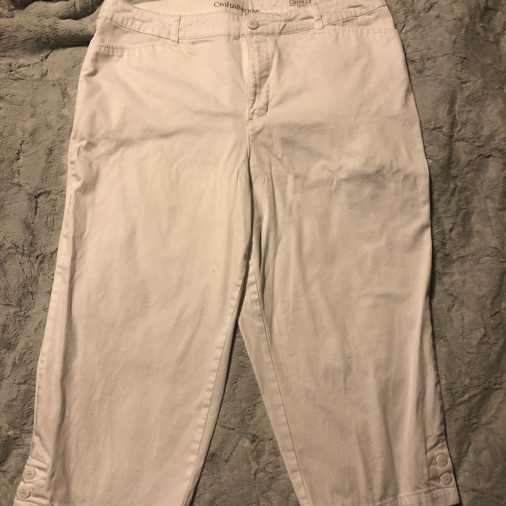 White capris